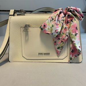 Steve madden purse